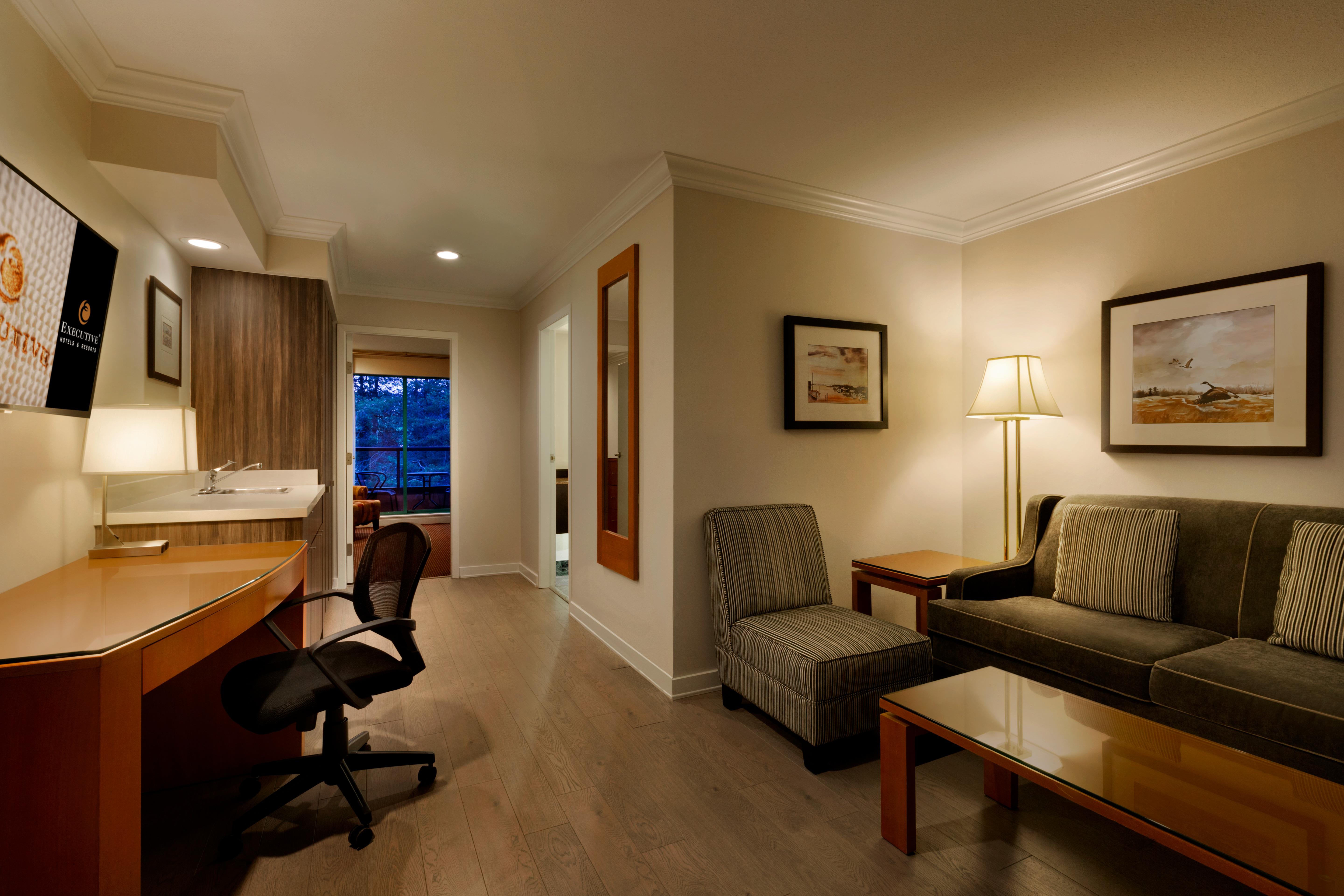 Executive Suites Hotel & Conference Center, Metro Vancouver Burnaby Eksteriør billede